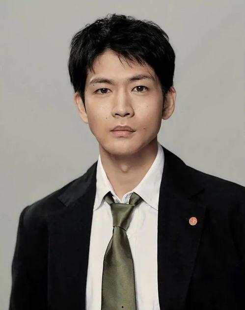 日本冲绳男星,魅力与才华并存的璀璨之星