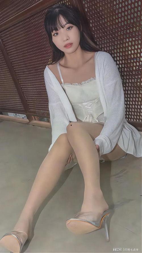 肉色丝袜女人被强了,一场突如其来的强暴事件