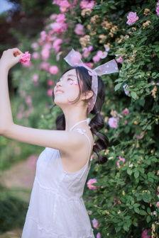 优优av网站,带你走进成人娱乐网站的奇幻世界
