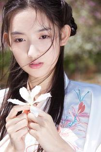 王玉雯丝袜照片,性感女神的优雅诱惑