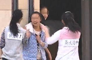 撕名牌视频,明星间的热血对决与幕后故事
